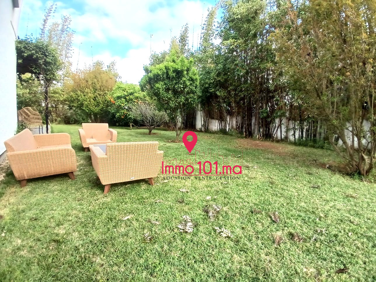 Location villa vide à OLM Souissi AYLVV2383